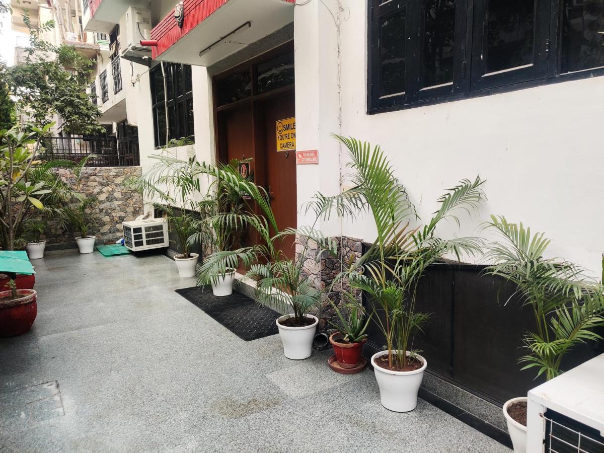 Bhambri Expo House Hotel Greater Noida Exterior photo